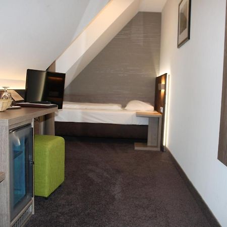 Landhotel Гайзелвинд Екстериор снимка