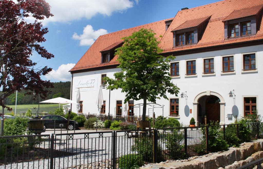 Landhotel Гайзелвинд Екстериор снимка