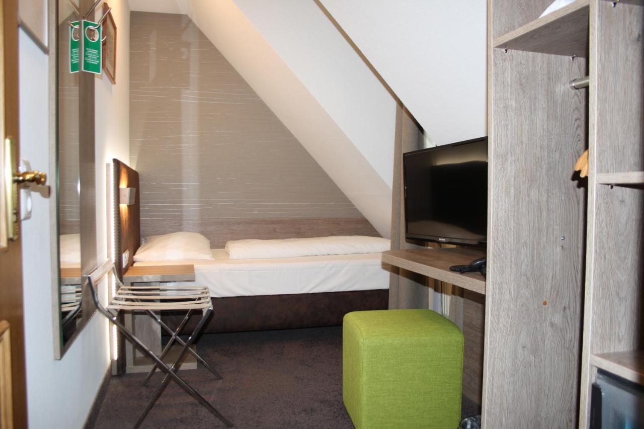 Landhotel Гайзелвинд Екстериор снимка